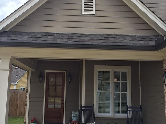 2nd image of 507 Canterbury Dr
