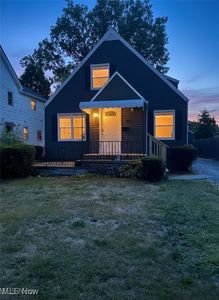 426 11th St, Elyria, OH, 44035