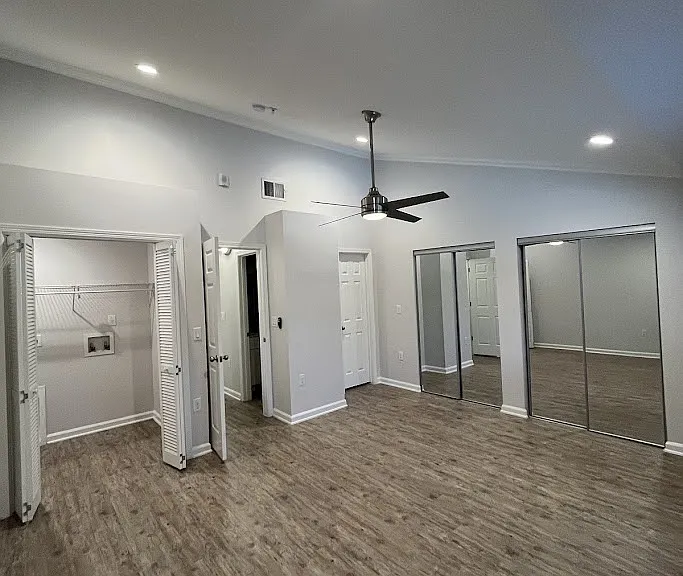 Juniper Springs Apartments — Photo 82