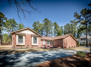 511 Loblolly Dr, Vass, NC 28394