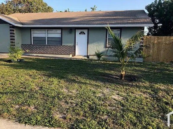 158 NW 14th Ave, Boynton Beach, FL 33435