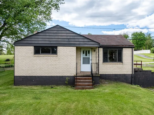 341 Sycamore St, Imperial, PA 15126