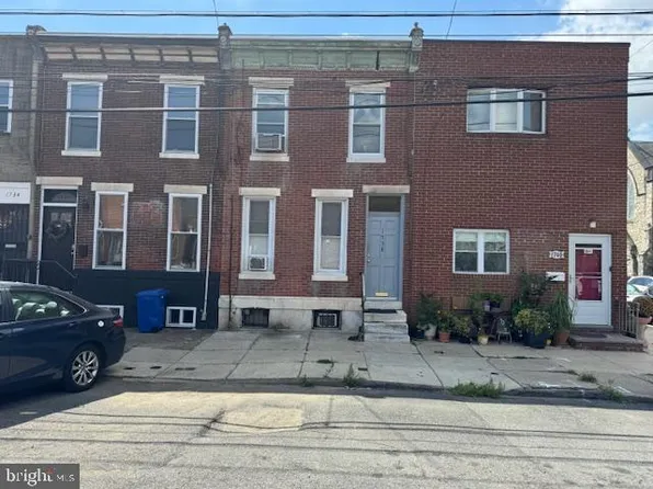1738 Wolf St, Philadelphia, PA 19145
