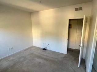5154 Whitman Way #214, Carlsbad, CA 92008