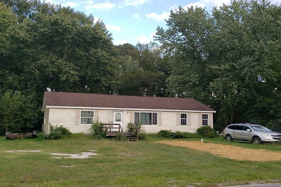 2nd image of 12575 N Old State Rd