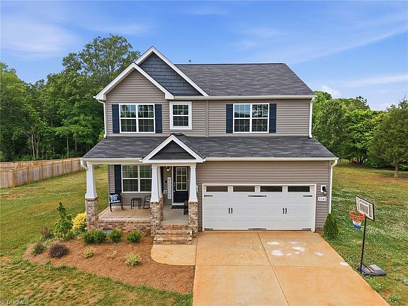 2nd image of 5345 Salem Woods Dr