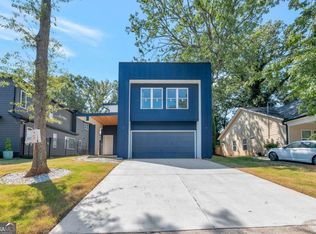 1378 Gus Thornhill Jr Dr, East Point, GA 30344