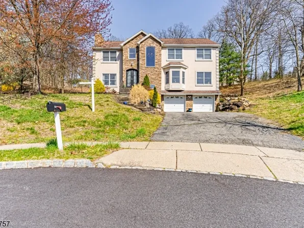 5 Michele Ct, Wayne Twp., NJ 07470