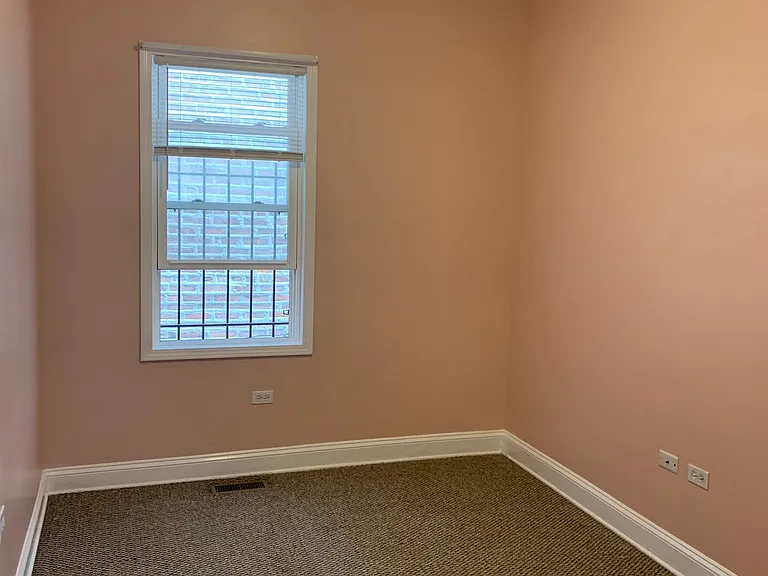 1523 W Walton St #1F — Photo 6