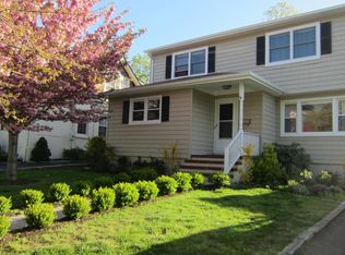 74 Washington St, Rumson, NJ 07760