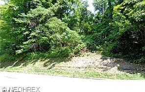 2nd image of Heath Rd