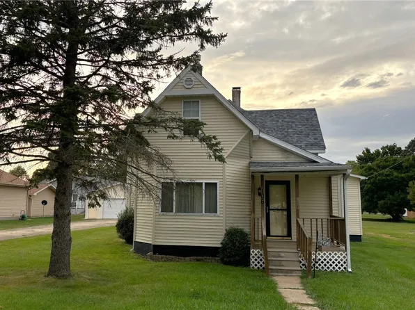106 Wabash Ave, Catlin, IL 61817
