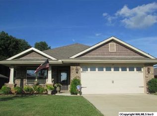 113 Willow Tree Dr, Meridianville, AL 35759