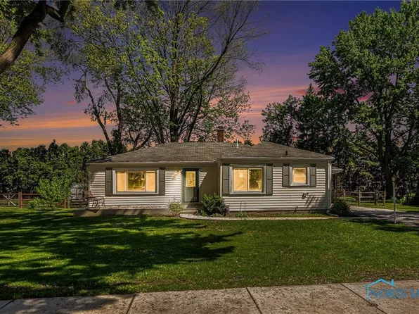 3929 Wise St, Northwood, OH 43619