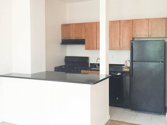 2nd image of 206 W 133rd St APT 2A