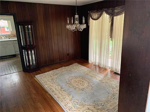 5th image of 4677 Stewart Ct