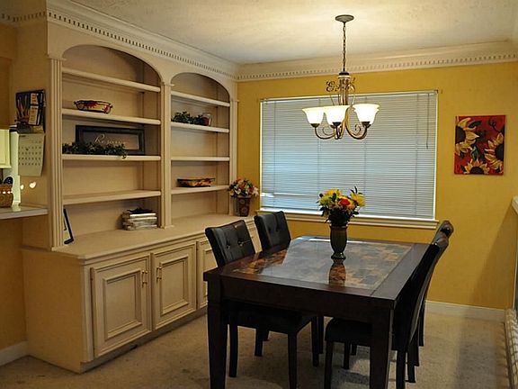 3rd image of 2075 Little Cedar Dr