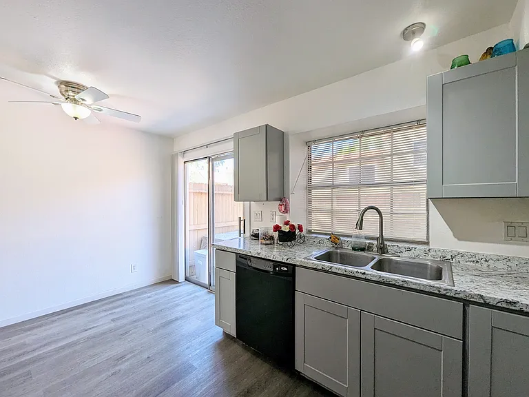 4601 N 102nd Ave #1026 — Photo 45