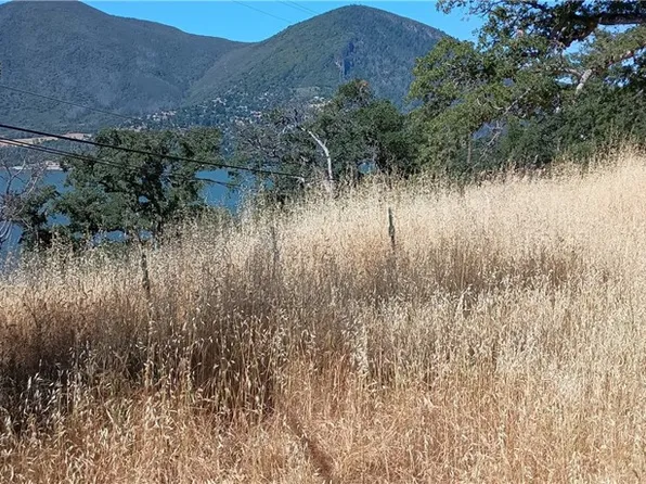 10312 Crestview Dr, Clearlake Park, CA 95424