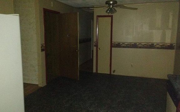 5th image of 252 Highland Cir