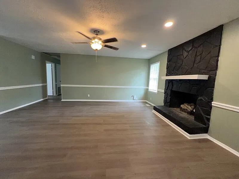 3 bed, 2.0 bath, 1739 sqft, $1,650 — Photo 3