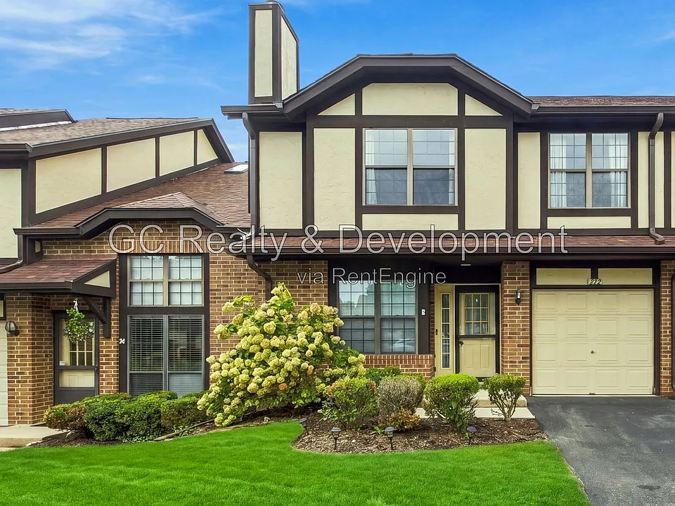 222 Oak Knoll Ln