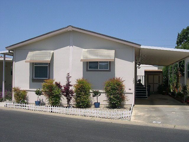 Front View of Home