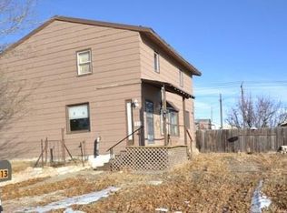113 3rd Ave, Newcastle, WY 82701