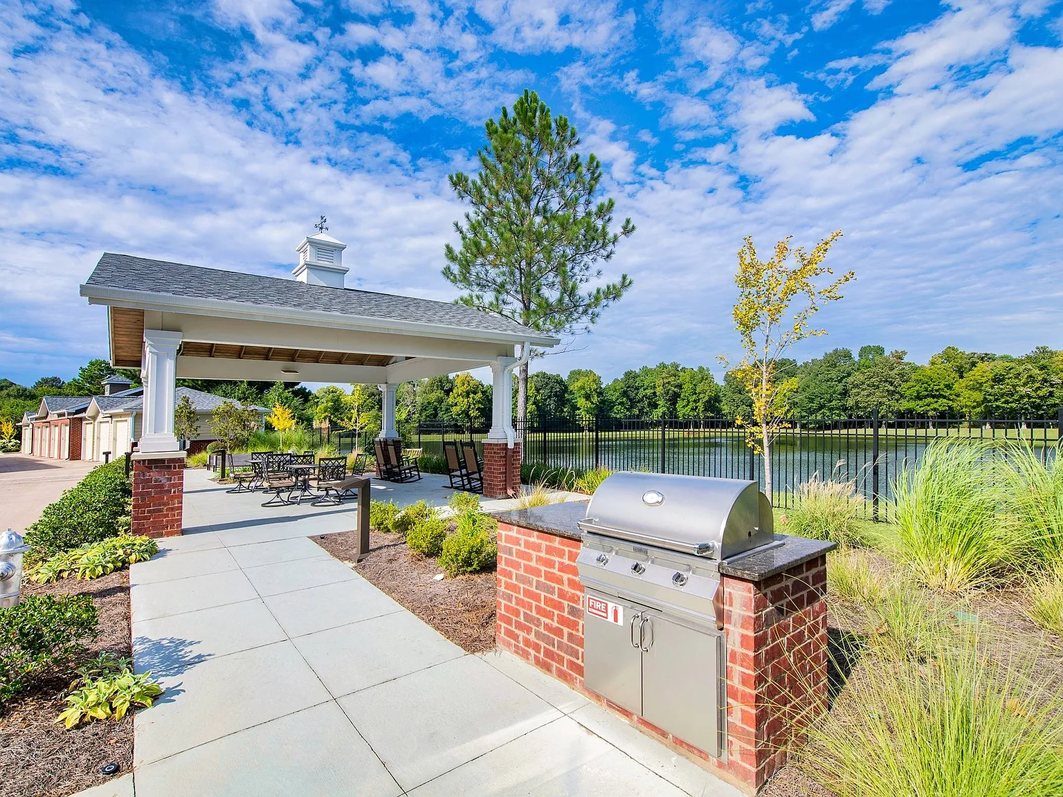 Lakeview at Germantown — Photo 4