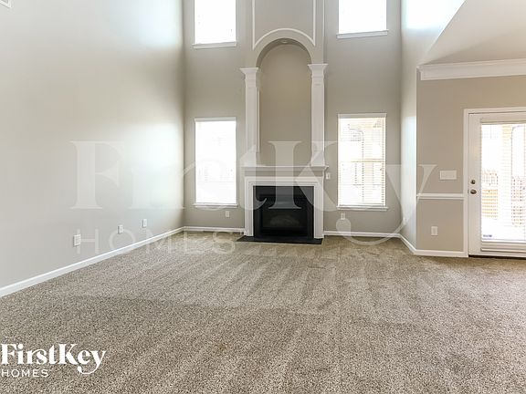 5th image of 7918 Sweet Grove Ct