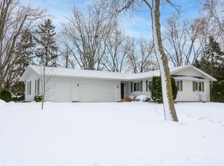 442 Aberdeen Dr, Waite Park, MN 56387