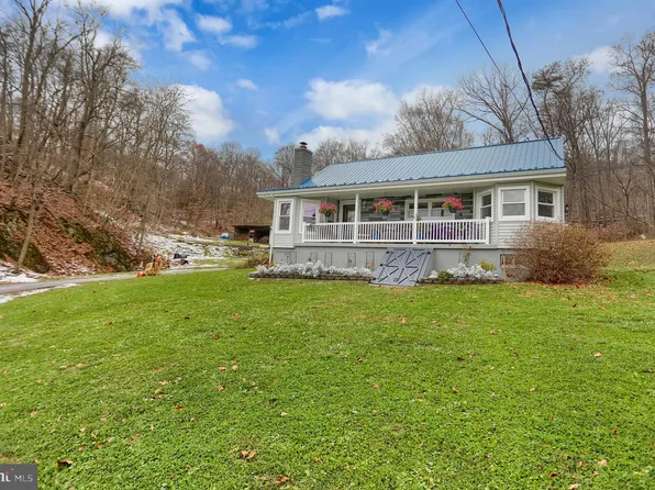 58 Silk Tree Ln, Lewistown, PA 17044