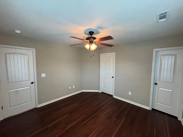 626 N Tennyson Ln — Photo 18