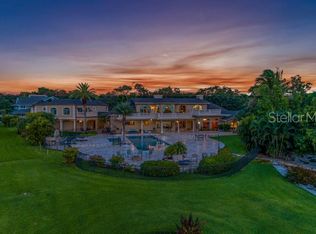 14201 Carol Manor Dr, Largo, FL 33774