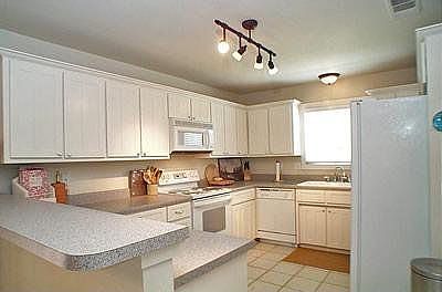3rd image of 705 W Virginia St