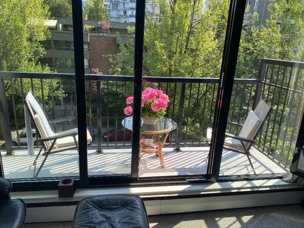 1330 Harwood St #503, Vancouver, BC V6E 1S8