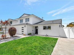 9341 Portsmouth Dr, Huntington Beach, CA 92646