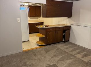 411 S 16th St #BASEMENT, Manhattan, KS 66502