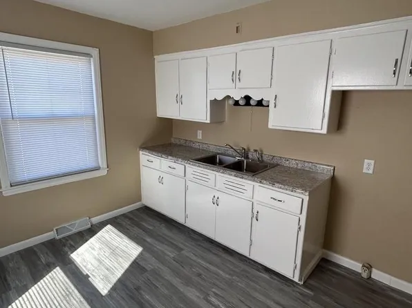 4375 North 29th STREET, Milwaukee, WI 53216