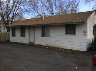 1382 Chris Ln, Reno, NV 89502