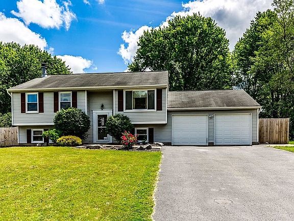 2nd image of 6228 Wynmoor Dr