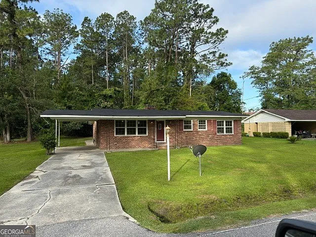 17 Carter Dr — Photo 2