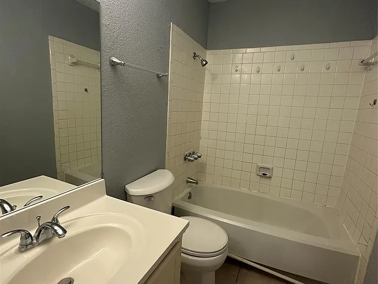 8636 Village Of Fondren Dr #8636 — Photo 22