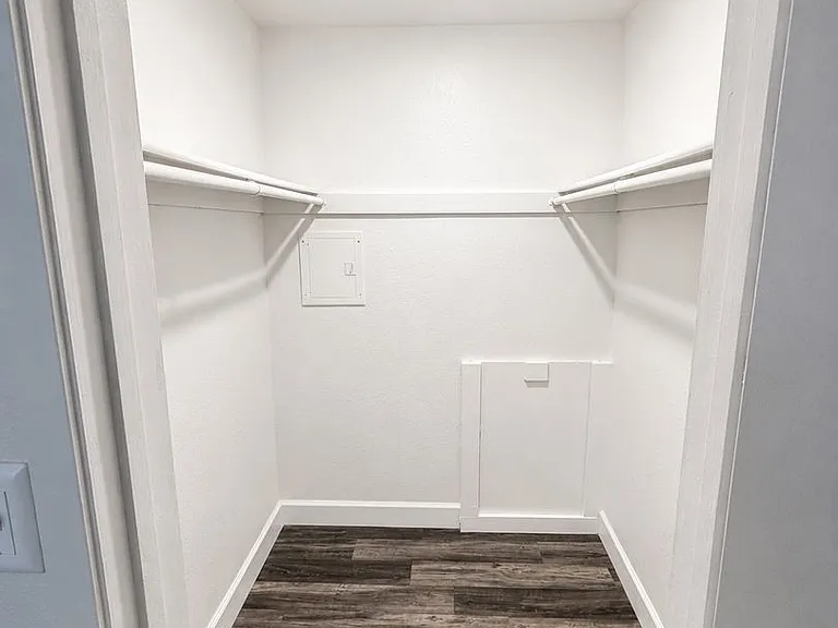 Cedar Lane Apartments — Photo 26