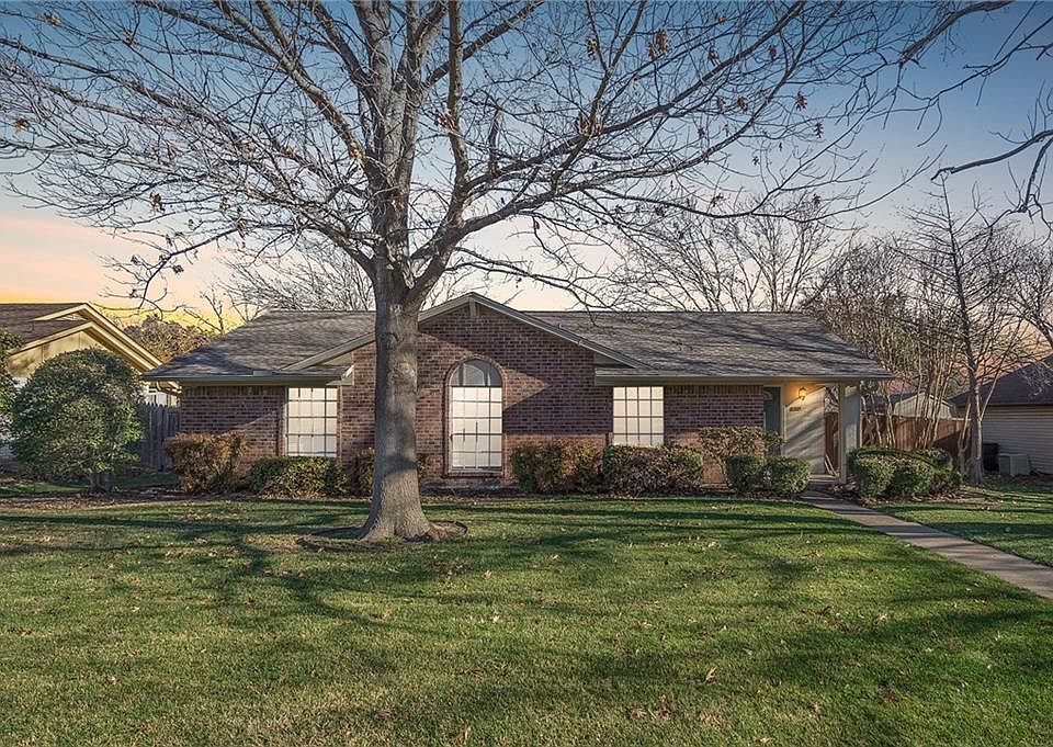 1st image of 3629 Hendrick Dr