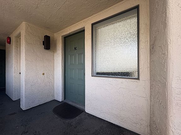 3rd image of 185 Forest Ave APT 3C