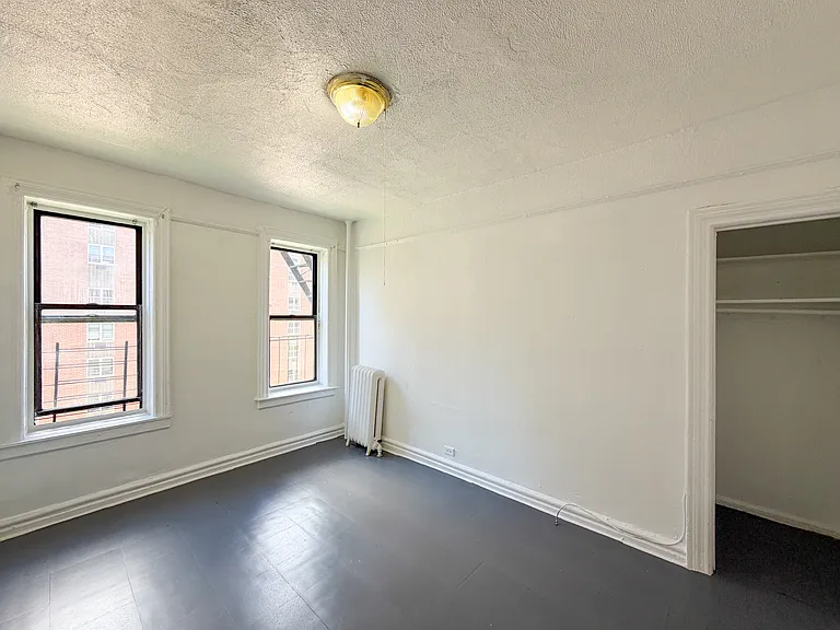 1175 Fulton Ave #2E — Photo 2