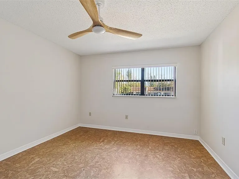 1285 Mission Hills Blvd #36-B — Photo 34