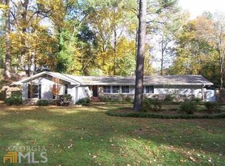 3827 W Nancy Creek Ct NE, Brookhaven, GA 30319