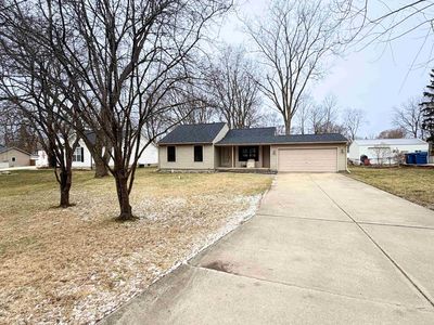 303 Elmwood Dr, Davison, MI, 48423